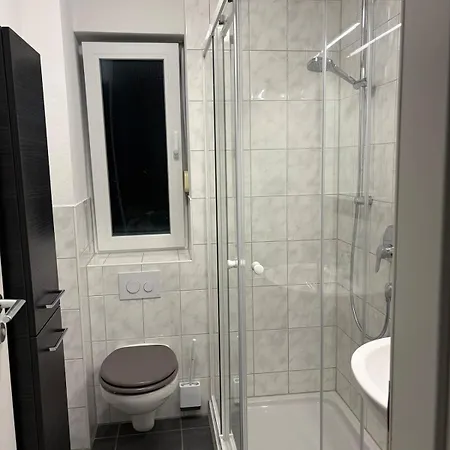 Gemuetliche Zwei-zimmer *